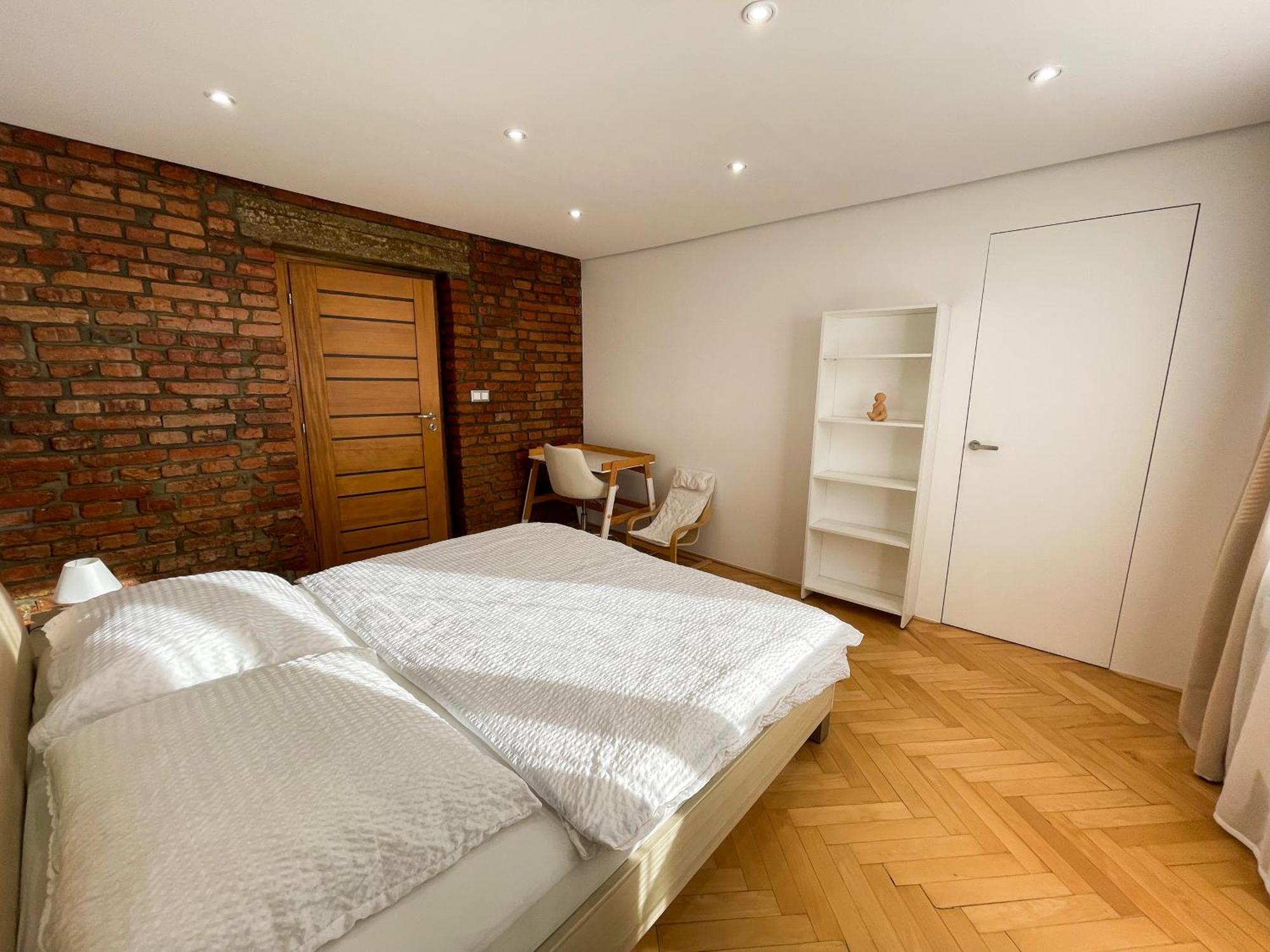 Luxury Apartment In The City Centre Кошице Екстериор снимка